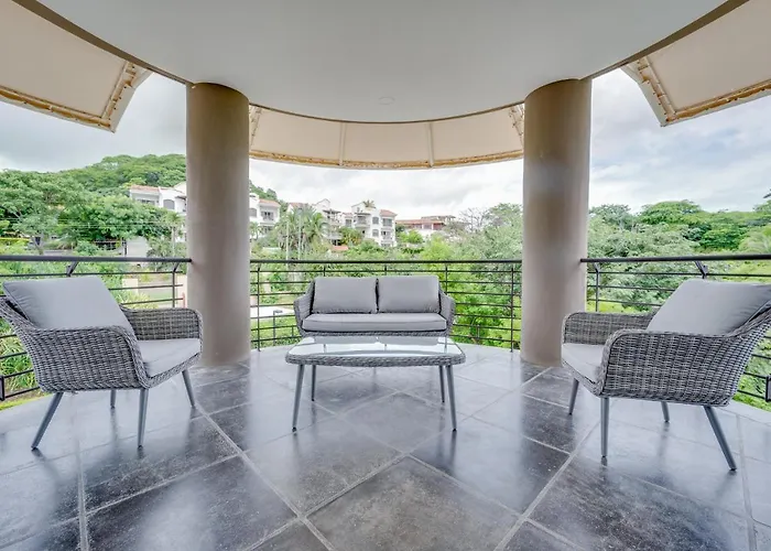 La Perla #132 Lovely Ocean View With Complex Pool And Gym Tamarindo